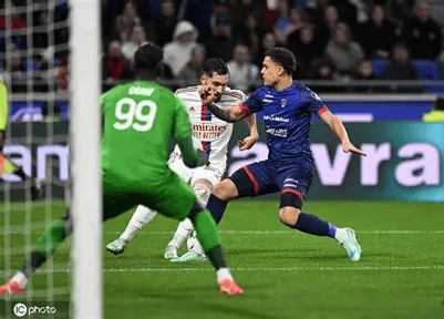 九游娱乐-赛后上海申花备战法甲清晨法国杯传出新动向，连对手都承认：冲刺阶段阿斯顿维拉调整名单以备法国杯的简单介绍